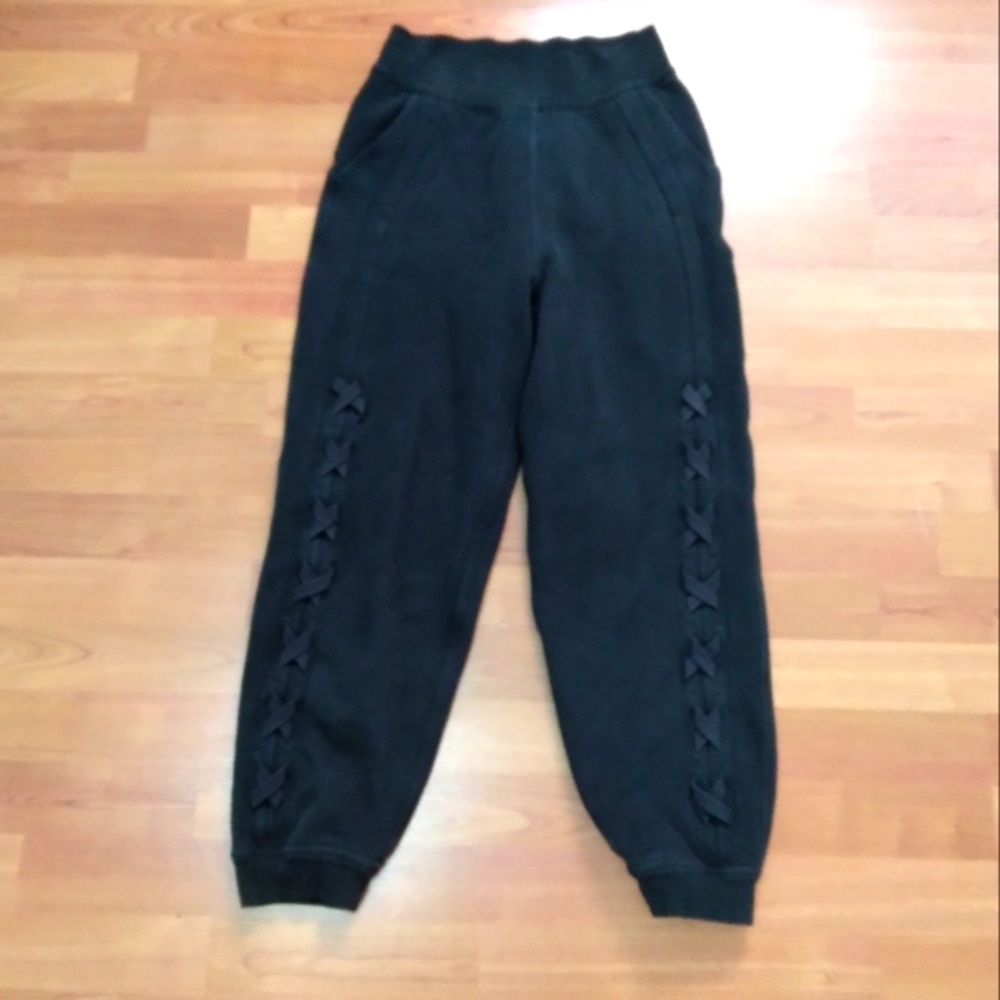 Lululemon Braided Detail High-Rise Jogger‎
